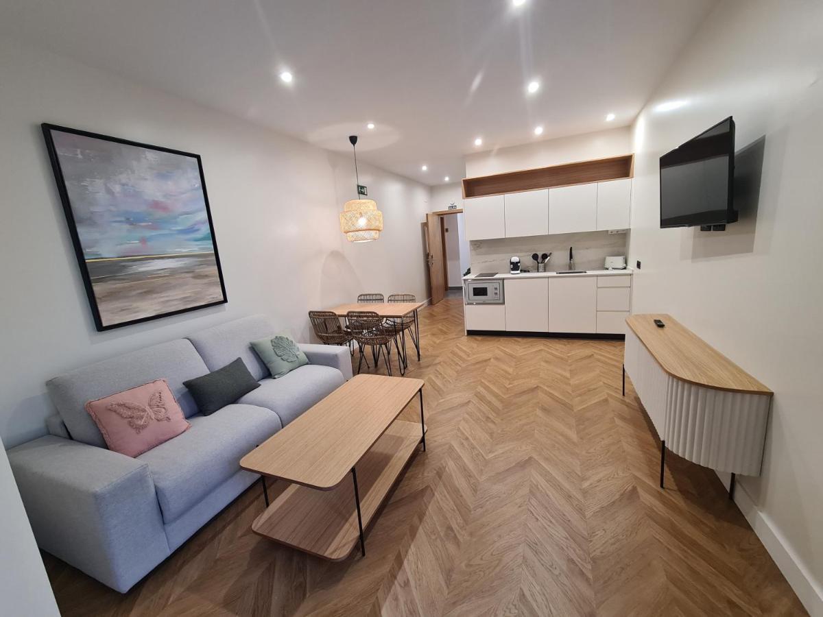 Oikos Apartamentos Turisticos مونيستيرايو المظهر الخارجي الصورة