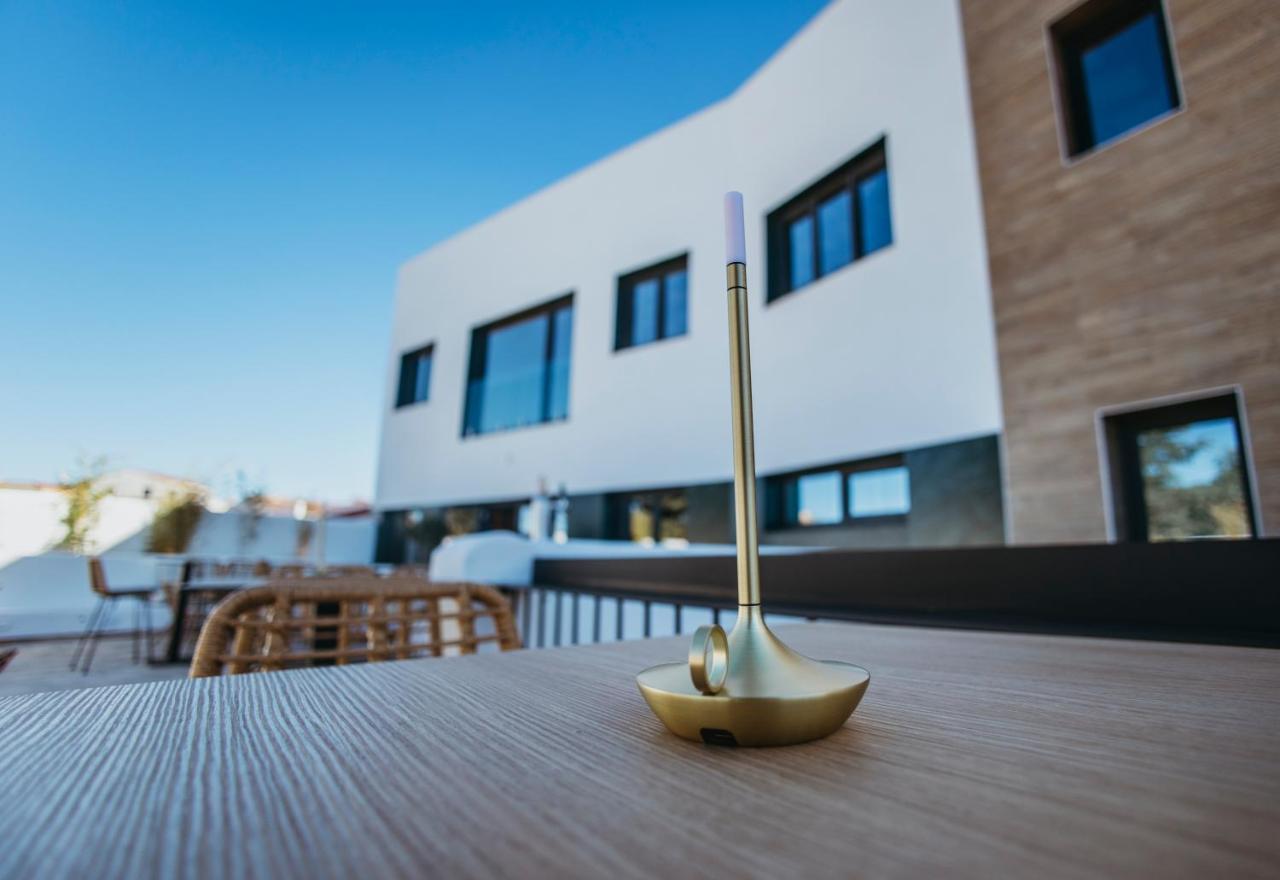 Oikos Apartamentos Turisticos مونيستيرايو المظهر الخارجي الصورة